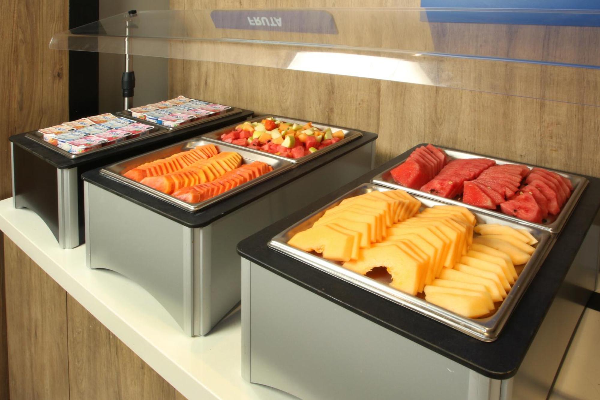 Holiday Inn Express Torreon By Ihg Exterior photo